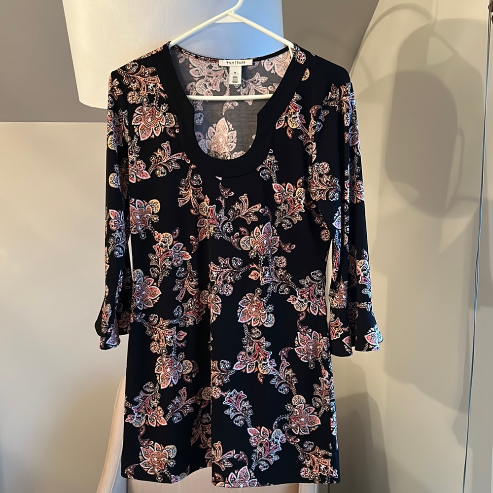 White Black Market brand tunic size M, black and peach rose colored paisley